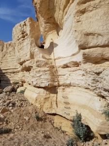 מעבר באמצעות חבל