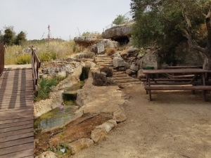 שביל המפל העליון