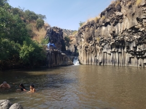 בריכת המשושים